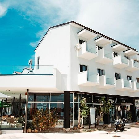 The Loza - Seaside Festival Hotel Novalja Ngoại thất bức ảnh