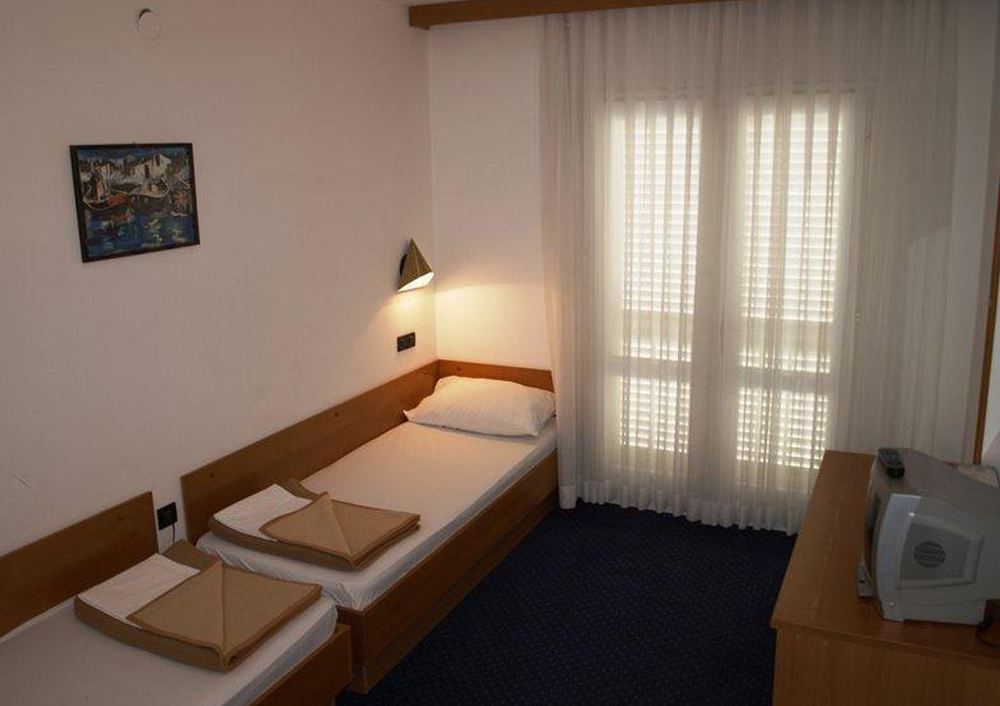 The Loza - Seaside Festival Hotel Novalja Ngoại thất bức ảnh