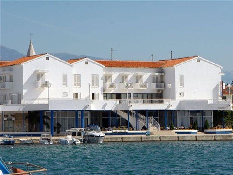 The Loza - Seaside Festival Hotel Novalja Ngoại thất bức ảnh