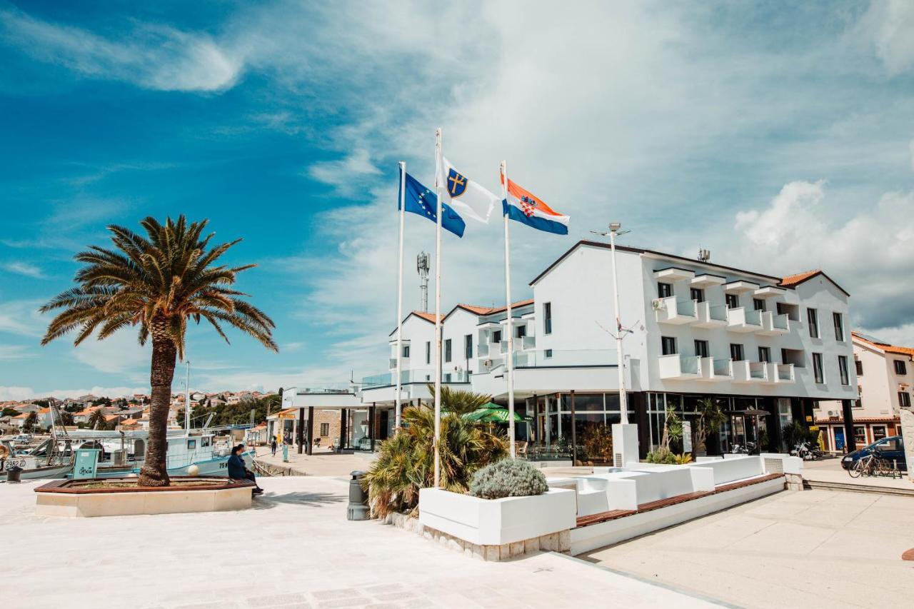 The Loza - Seaside Festival Hotel Novalja Ngoại thất bức ảnh